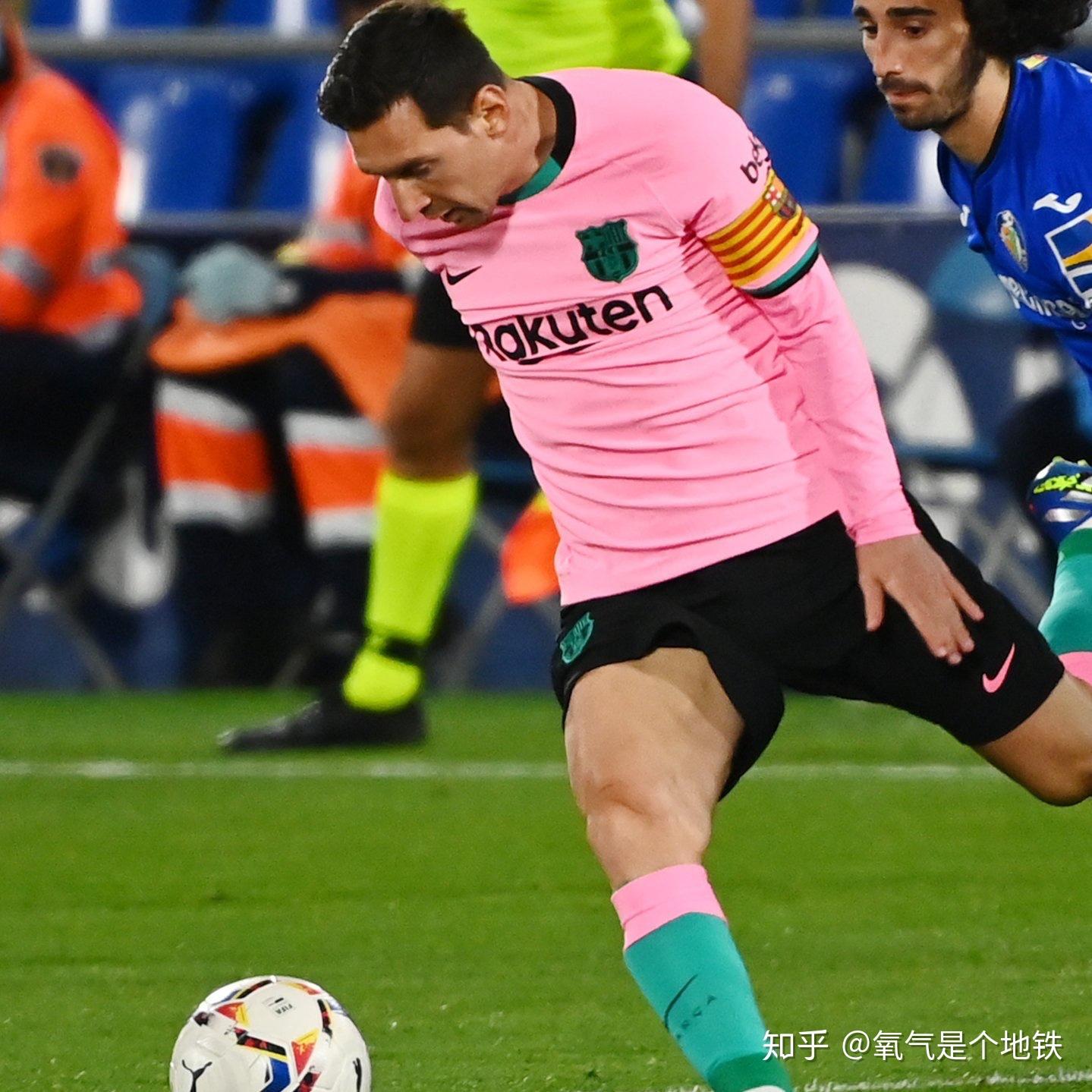 爱游戏刚刚!Karsa爆冷击败巴塞罗那利物浦强势反弹备战社区盾,罗马清晨刷新队史纪录的简单介绍