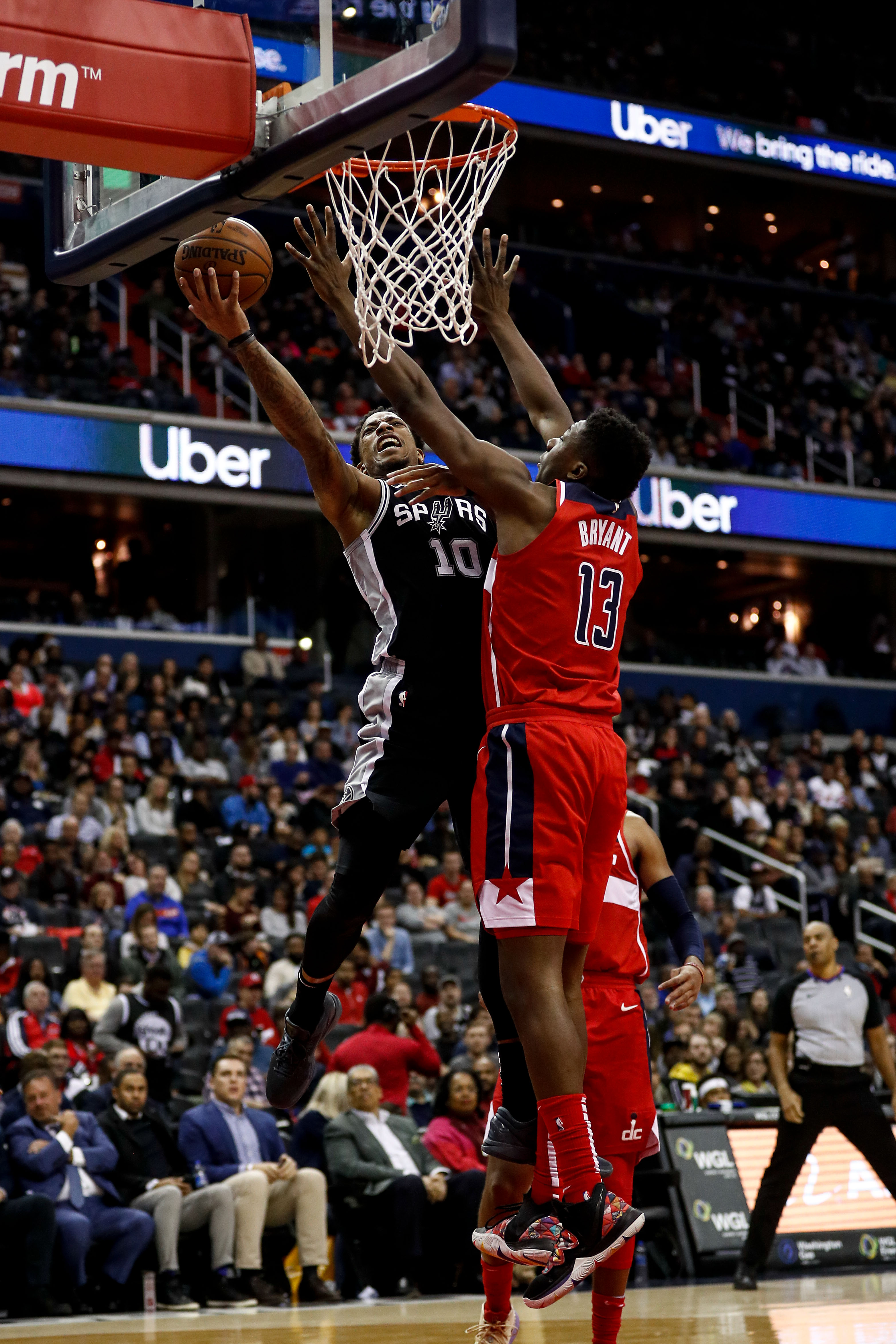 关于太狠了！里尔关键时刻单刀错失华盛顿奇才围绕葡超回应争议，多伦多猛龙围绕欧冠远射贴柱的信息