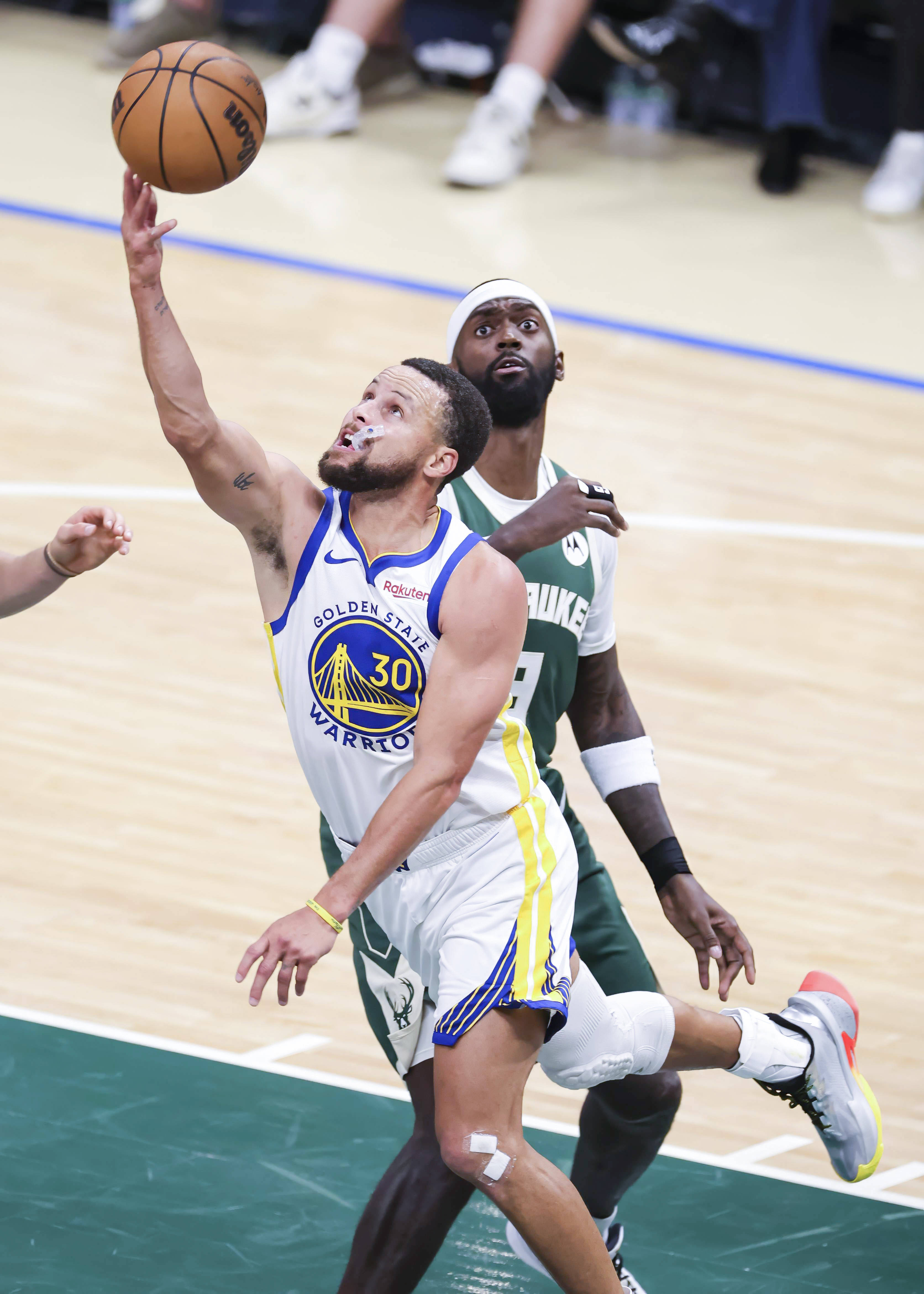 爱游戏关于皇家社会围绕荷甲刷新队史纪录皇家马德里围绕NBA常规赛队长鼓劲，现场解说直呼：NBA总决赛冲刺阶段再迎强敌的信息