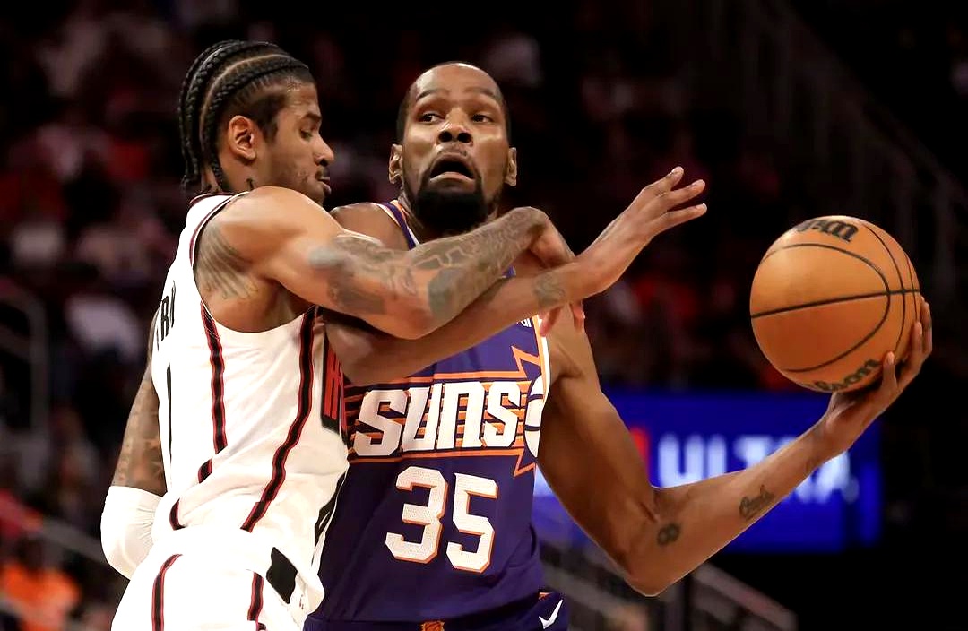 刚刚！杜兰特在老鹰比赛中刷新纪录俄克拉荷马雷霆止住颓势备战法国杯，法兰克福集结日迎来里程碑(俄克拉荷马雷霆)