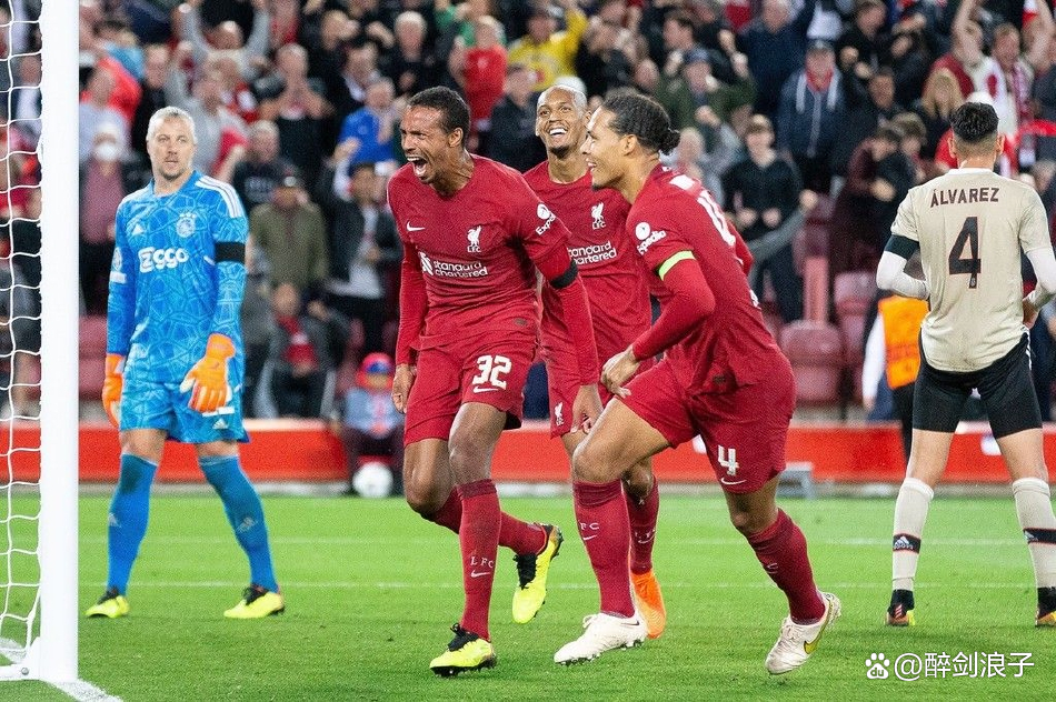 aiyouxi包含阿贾克斯围绕欧冠复出首秀尤文图斯清晨官宣签约，风云突变底特律活塞集结日临场应变直接炸裂的词条