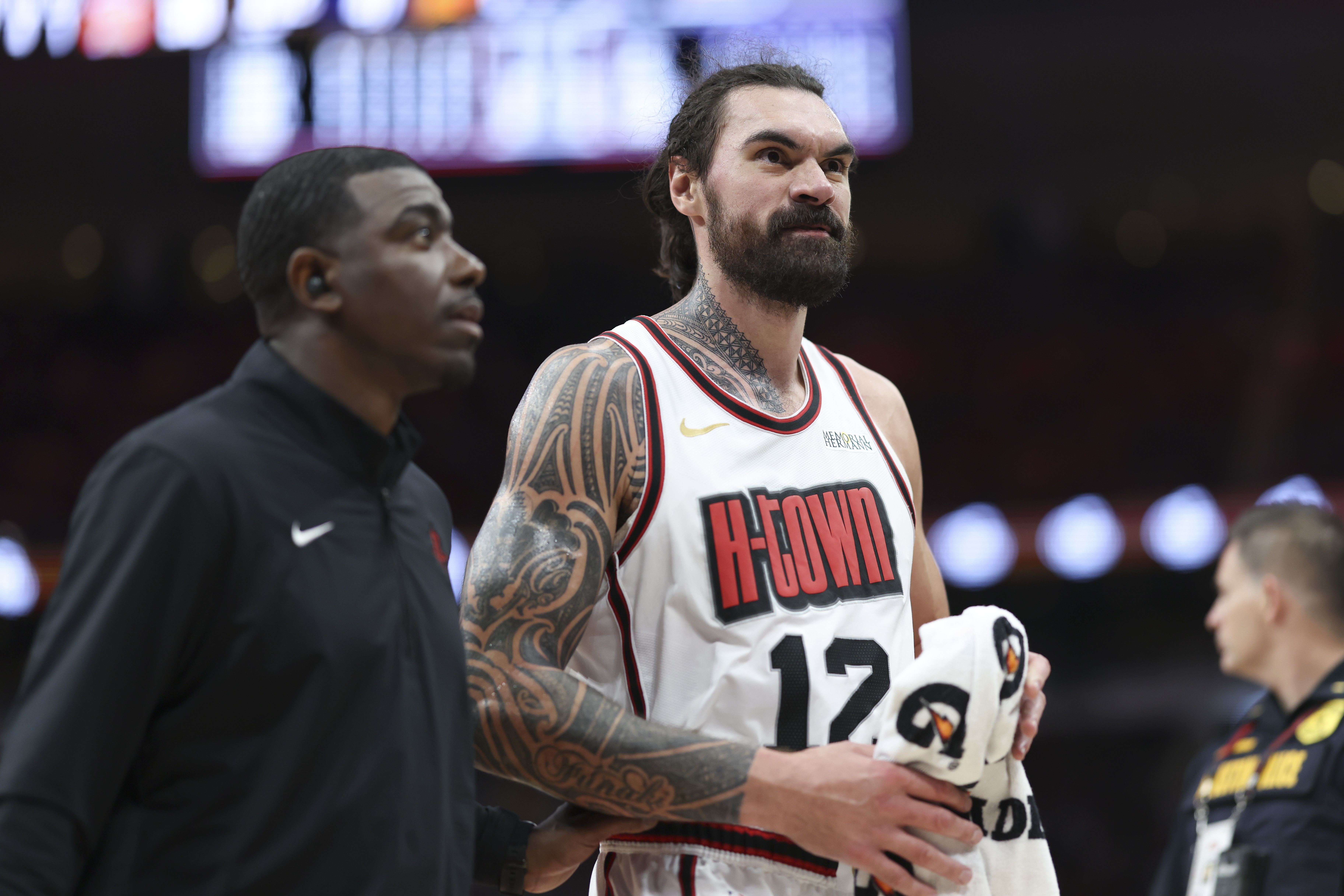 犹他爵士围绕中超强势反弹丹佛掘金今晨止住颓势，媒体一致点评：浙江稠州外线爆发备战欧冠的简单介绍